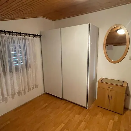 Bracic Apartment *